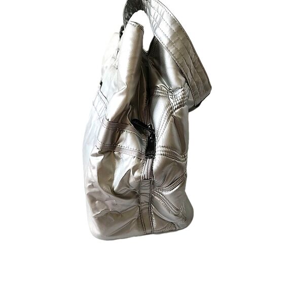 Lug Tempo Tote Metallic Silver Trolley Sleeve Padded Handles Cell Phone Pocket - Picture 9 of 16